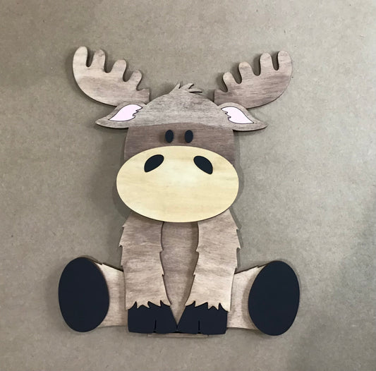 Moose With Interchangeable Hat
